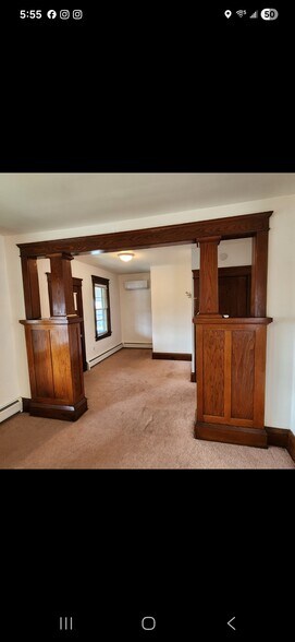 Building Photo - 368 Winola Ave