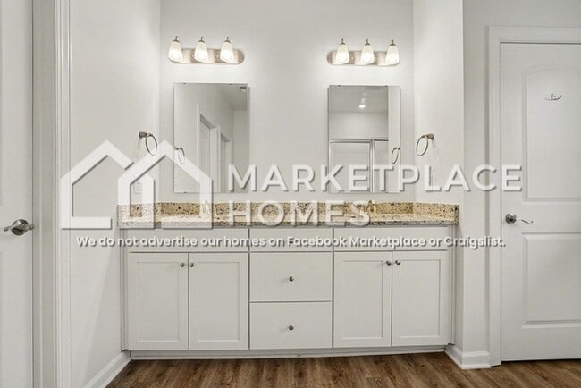 Building Photo - 1128 Alston Rdg Ct