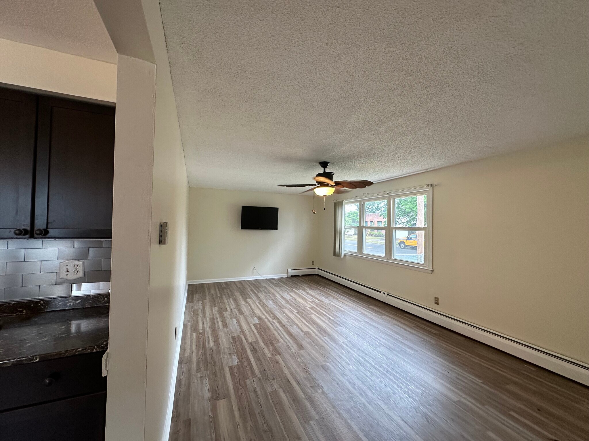 Building Photo - 226 Welton St
