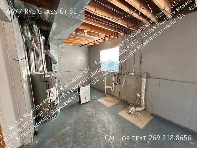 Building Photo - 6677 Rye Grass Ct SE