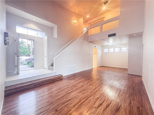 Building Photo - 9532 Aspen Glow Dr