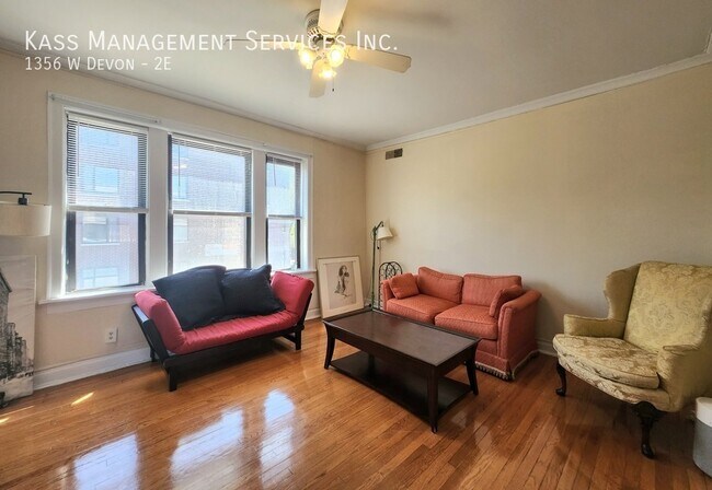 Building Photo - 1356 W Devon-2E