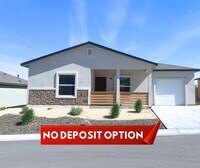 Building Photo - 540 Pedley Dr
