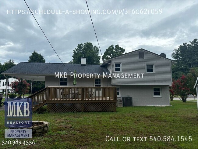 Building Photo - 3158 Galloway Dr