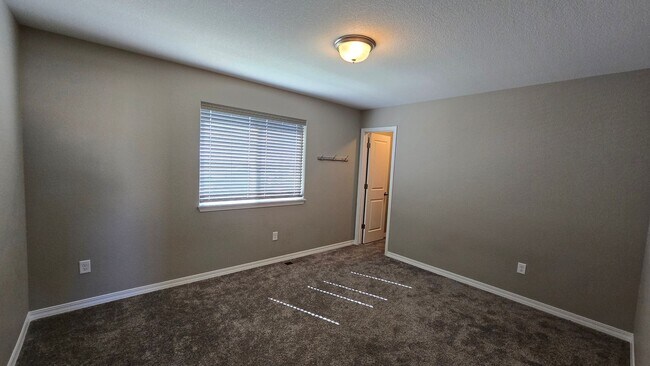 Building Photo - 11101 Willmore Dr