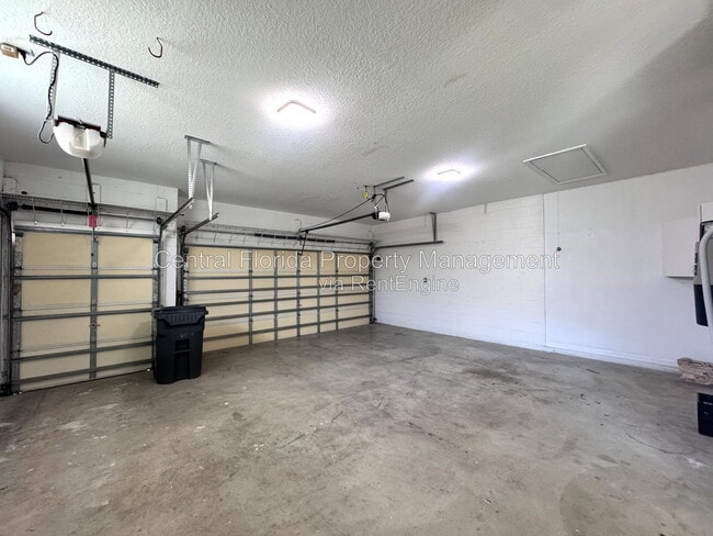 Building Photo - 140 Moss Ln