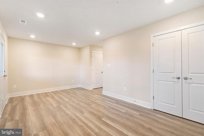 Building Photo - 1425 Clingmans Dome Dr