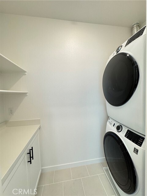 Building Photo - 12788 Bolsa Dr