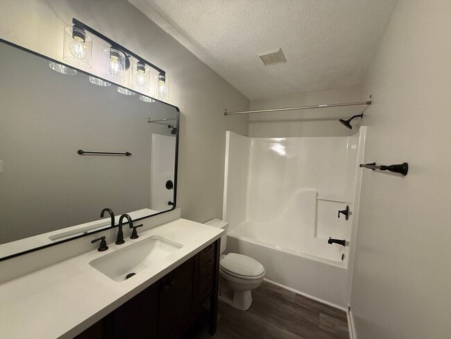 Building Photo - Spacious 4-Bedroom Home in Desirable Lee’s Mill! "ASK ABOUT OUR ZERO DEPOSIT"