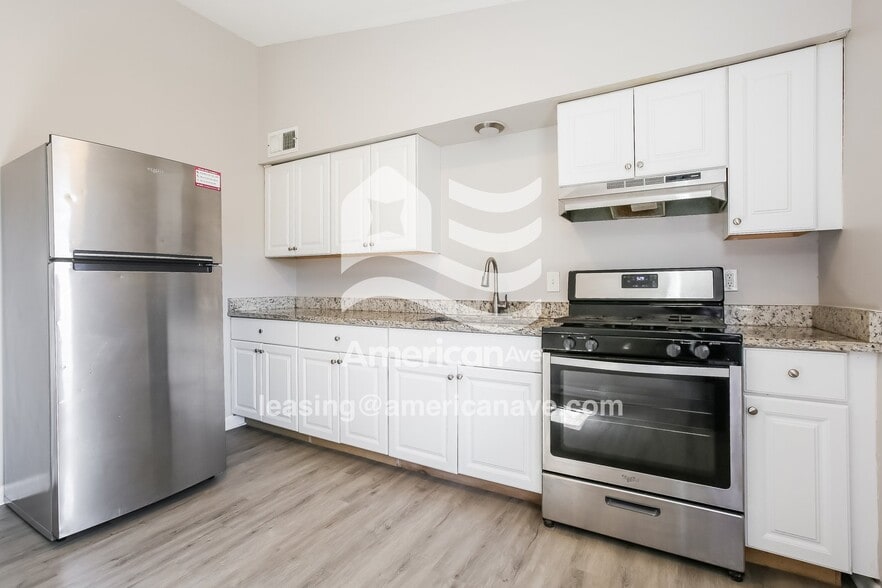 Building Photo - 35 Durham Dr