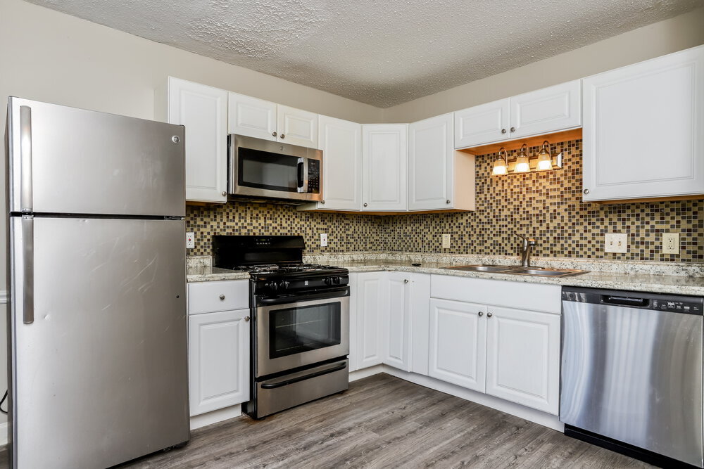 Building Photo - 1253 Advance Dr