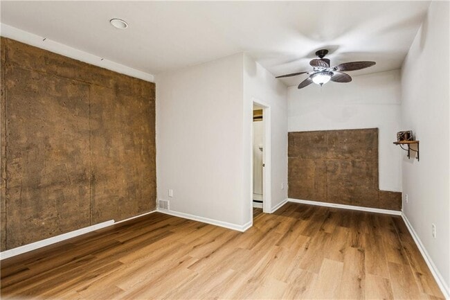 Building Photo - 1856 Perry Blvd NW