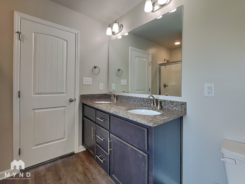 Building Photo - 118 Wyatt Cir