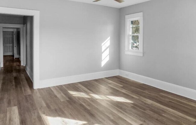 Building Photo - 1417 Cokey Rd