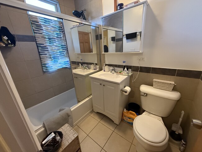 Building Photo - 3205 N Central Ave