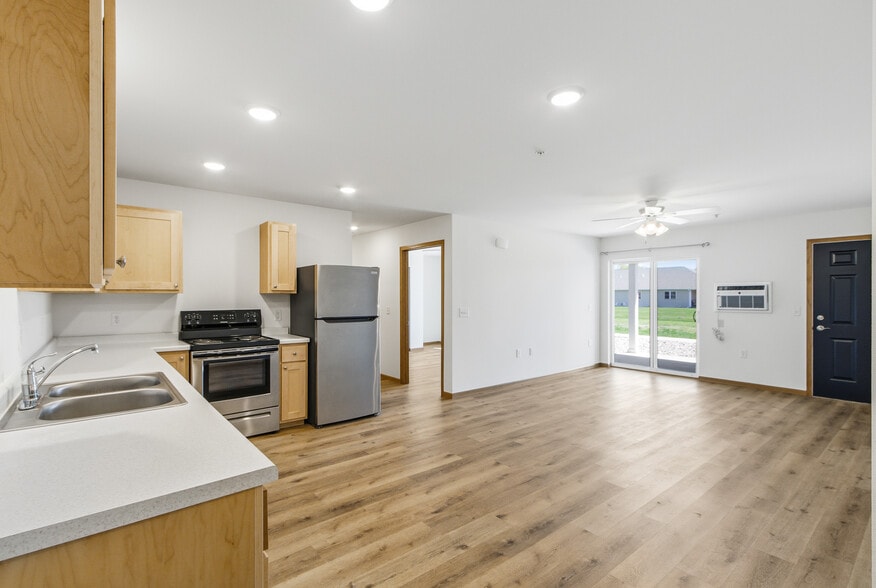 Building Photo - Sawyer Ridge