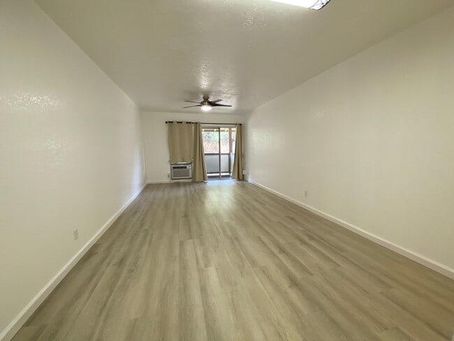 Building Photo - TOWNHOUSE - 2 BED/ 2 BATH/ 2 PARKING AT ALII PLANTATION (JUST LISTED)