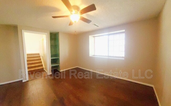 Building Photo - 5738 E Melody Ln