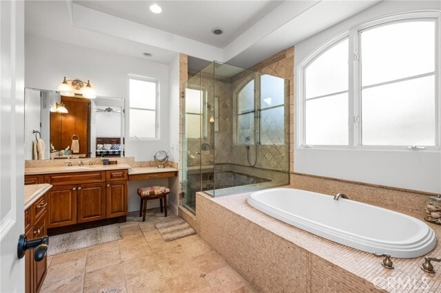 Building Photo - 926 Duncan Ave