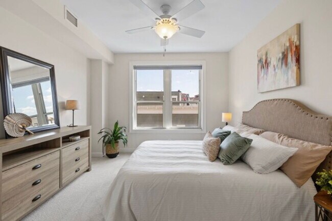 Building Photo - 4820 Old Main St