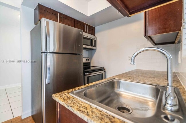 Building Photo - 7931 East Dr