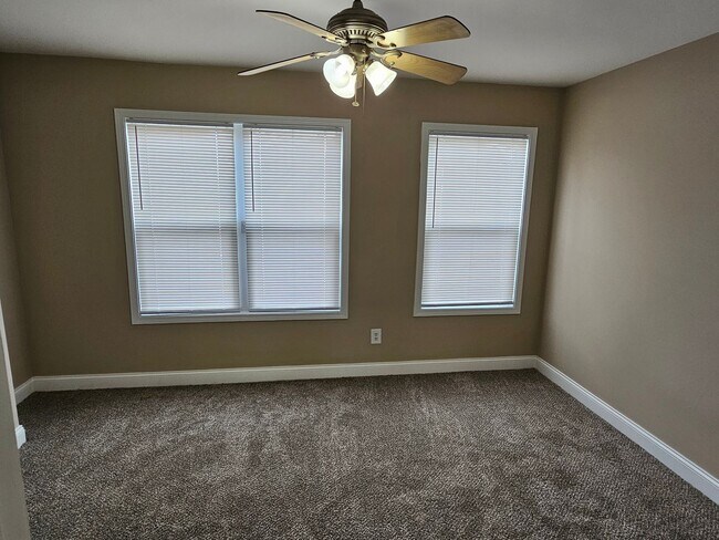 Building Photo - 103 Etta Vaughn Ln