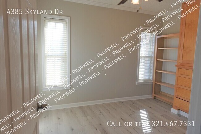 Building Photo - 4385 Skyland Dr