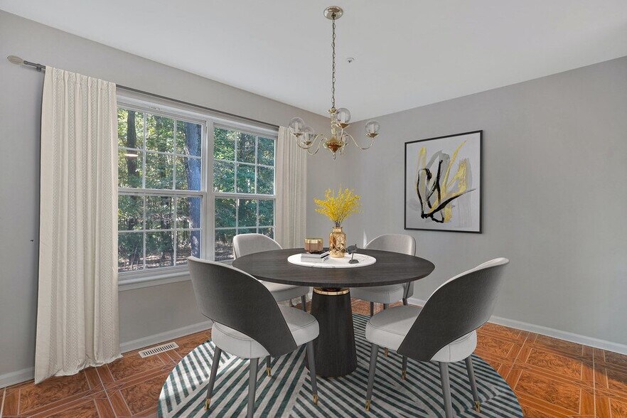 Building Photo - 3804 Scenic Ct