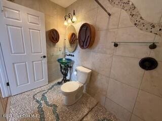 Building Photo - 225 S Tropical Trail