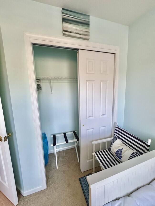 Building Photo - Fully Furnished Coastal Home in Gated Allenwood Community | Steps from Pool, Minutes from Schools...