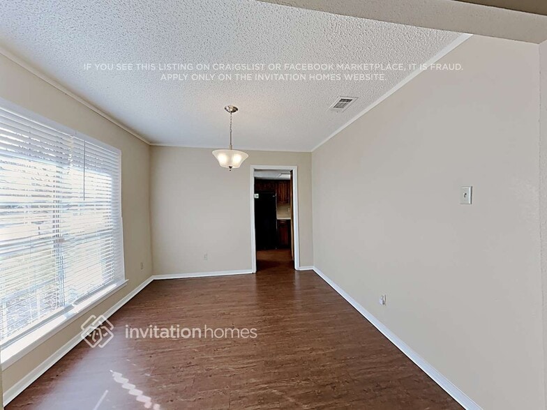 Building Photo - 4613 Bayberry Ln