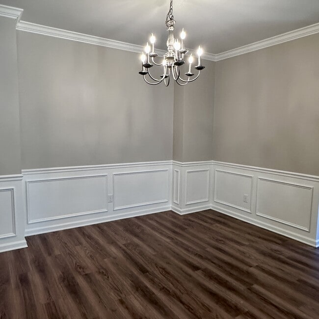 Building Photo - 384 Savannah Cir