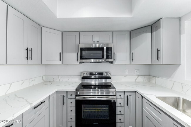 Building Photo - 4618 S Calle Los Cerros Dr