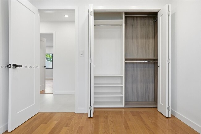 Building Photo - 11959 SW 122nd Ct