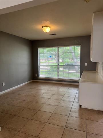 Building Photo - 3105 Wren Ln