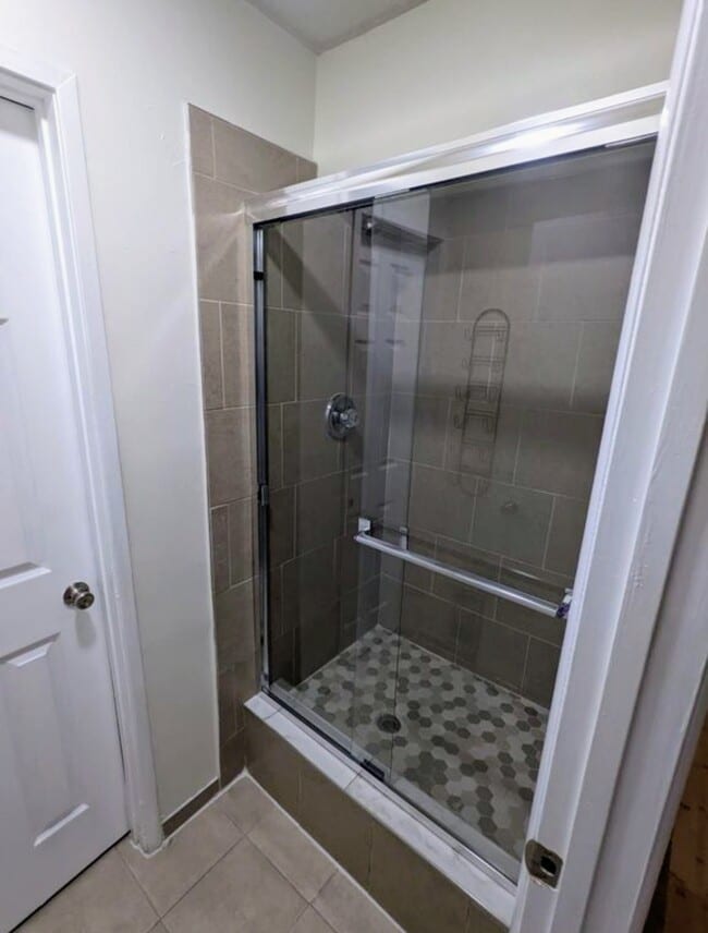Building Photo - 2388 Branleigh Park Ct