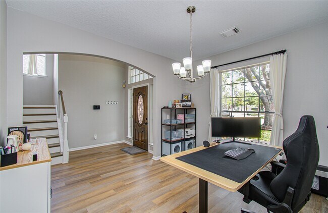 Building Photo - 6522 Everhill Cir