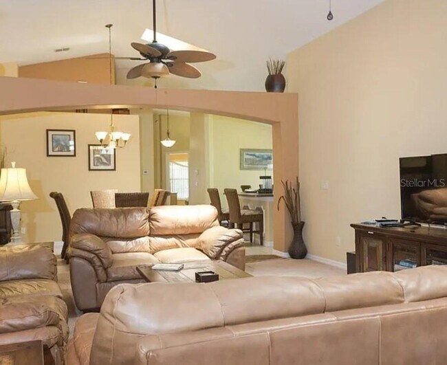 Building Photo - 2697 Autumn Creek Cir