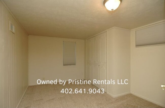 Building Photo - 1260 Sunrise Dr