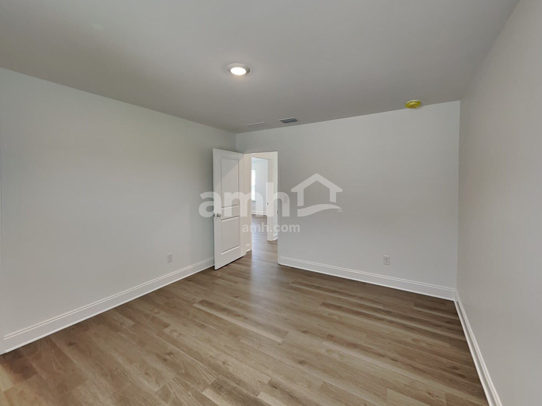 Building Photo - 212 Argea Dr