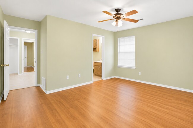 Building Photo - 134 N 49th St