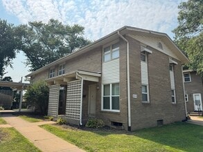 Building Photo - 41 Sutton Ct