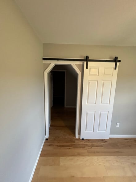 Building Photo - 205 Cherokee Dr
