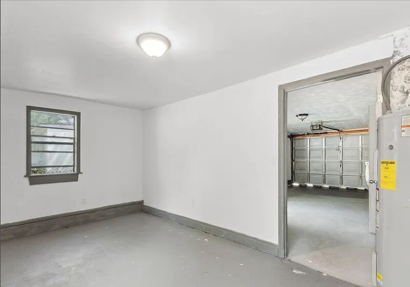 Building Photo - 8949 8th Ave