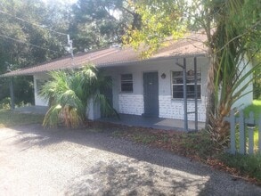 Building Photo - 6532 W Norvell Bryant Hwy