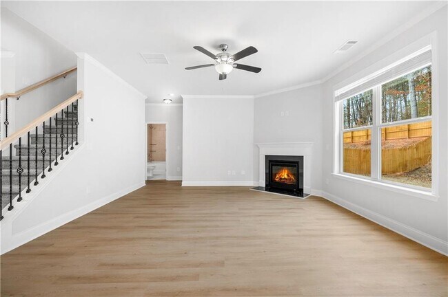 Building Photo - 3847 Lockaby Way