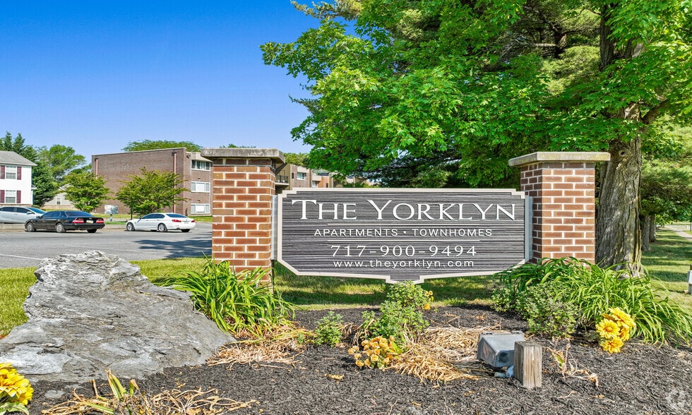Primary Photo - The Yorklyn Apartments and Townhomes