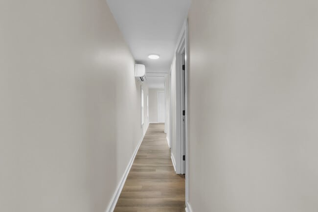 Building Photo - 1226 Cedar St