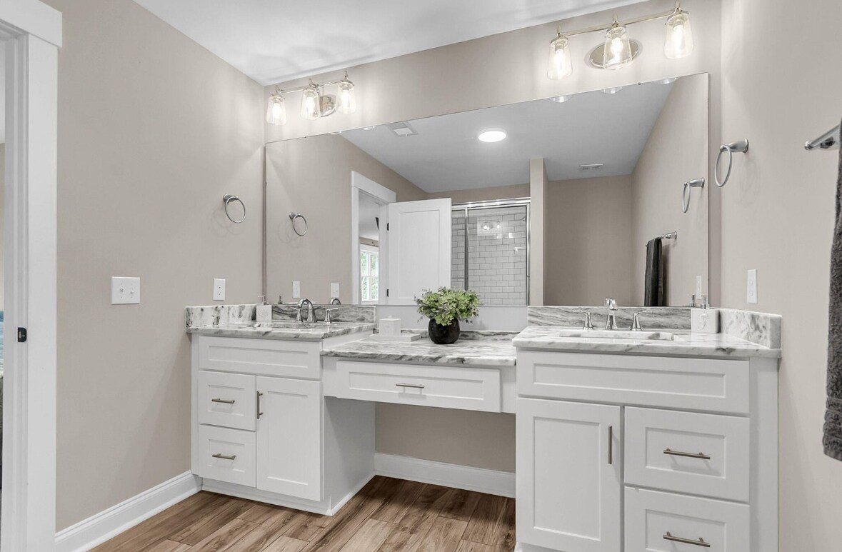 Building Photo - 3297 Walter Dr