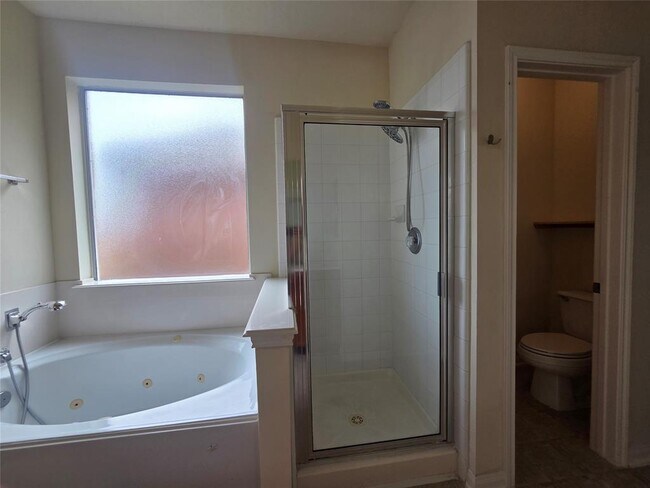 Building Photo - 42 Atascadero Dr
